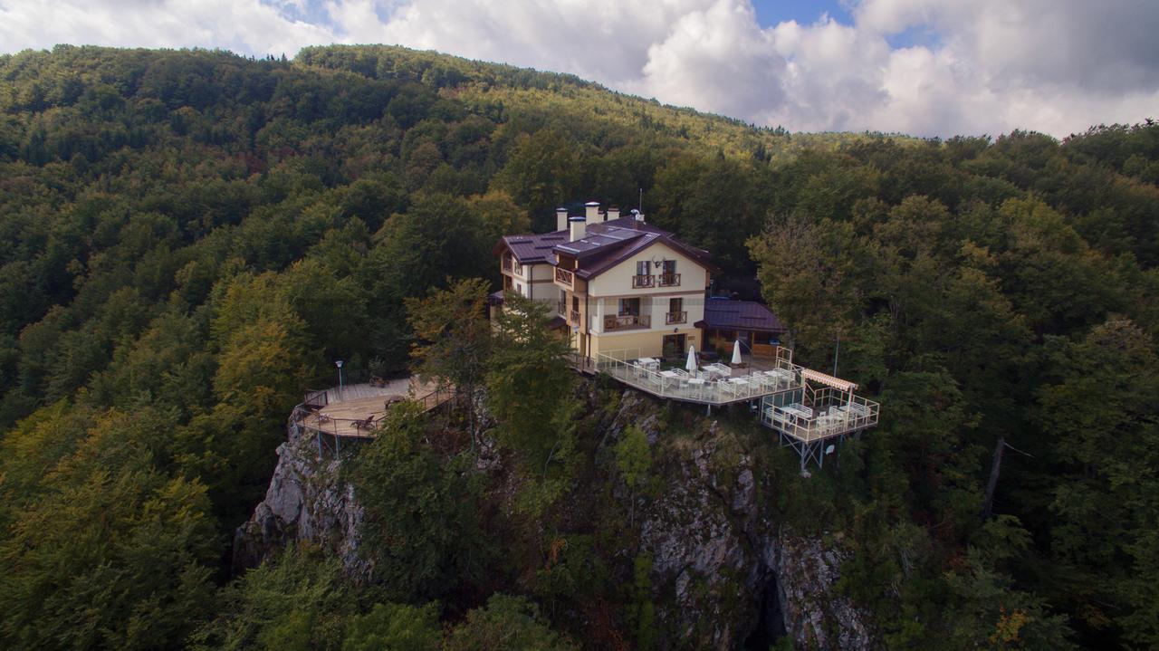 Family Hotel Balkanci Uzana Zewnętrze zdjęcie