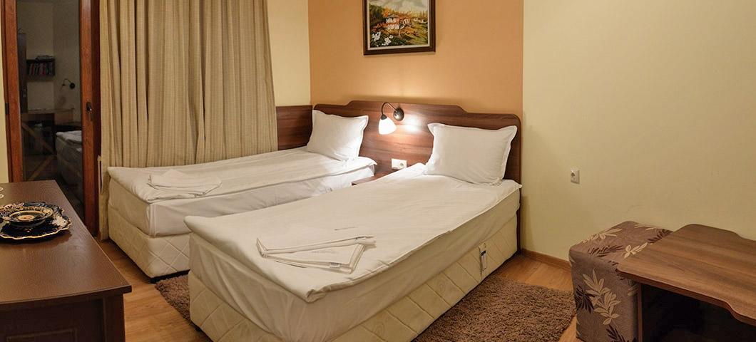 Family Hotel Balkanci Uzana Zewnętrze zdjęcie