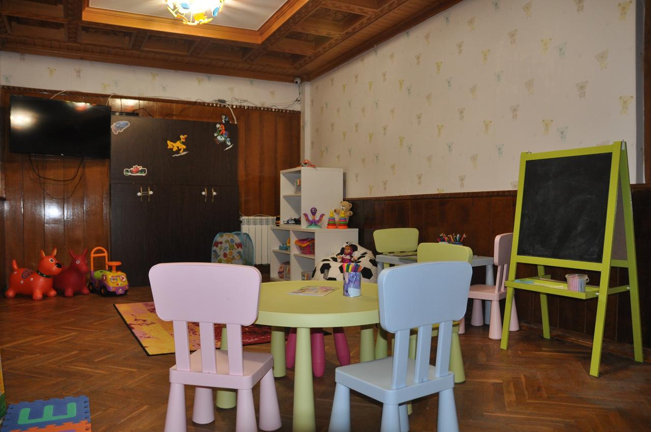 Family Hotel Balkanci Uzana Zewnętrze zdjęcie