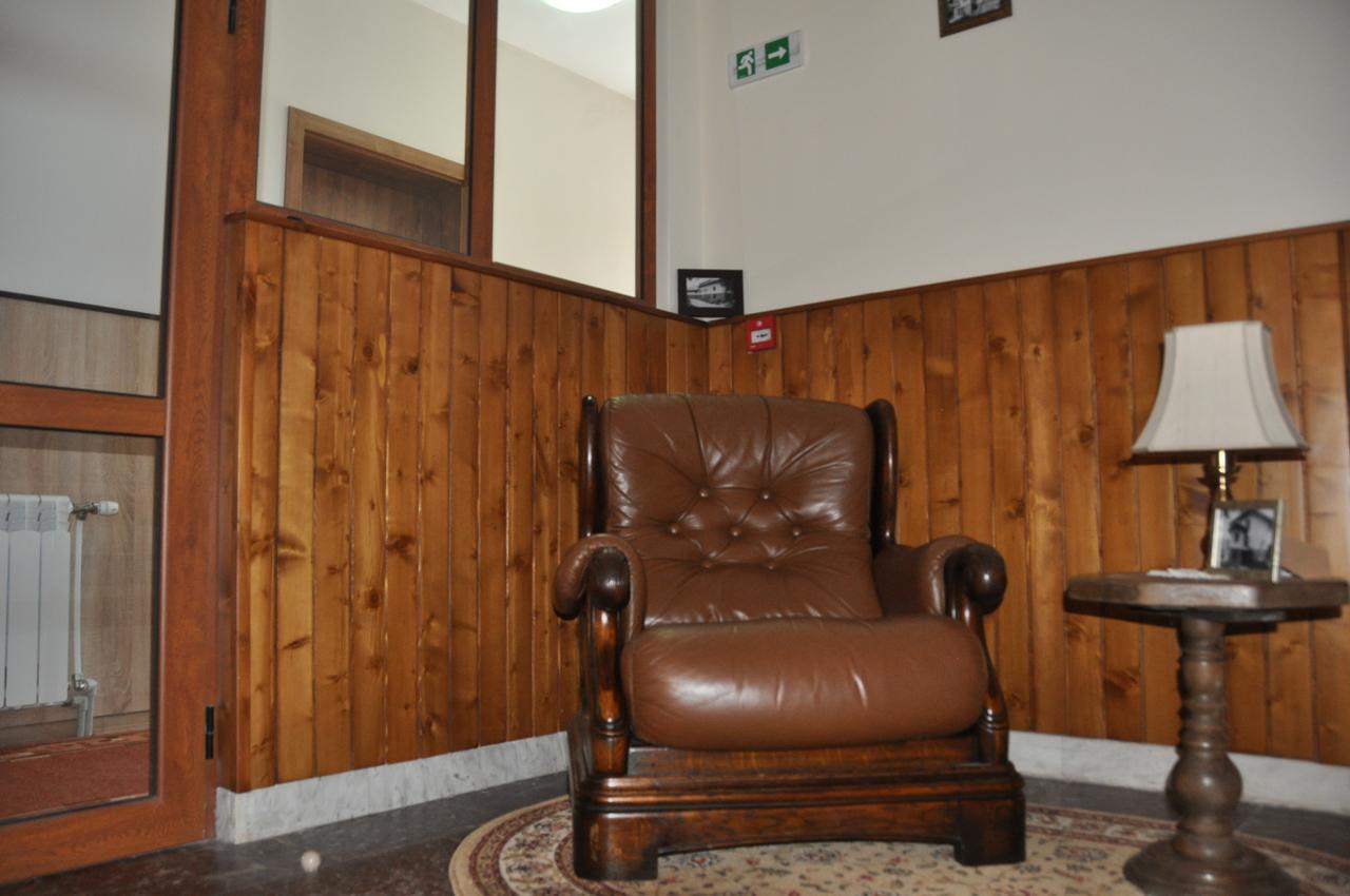 Family Hotel Balkanci Uzana Zewnętrze zdjęcie