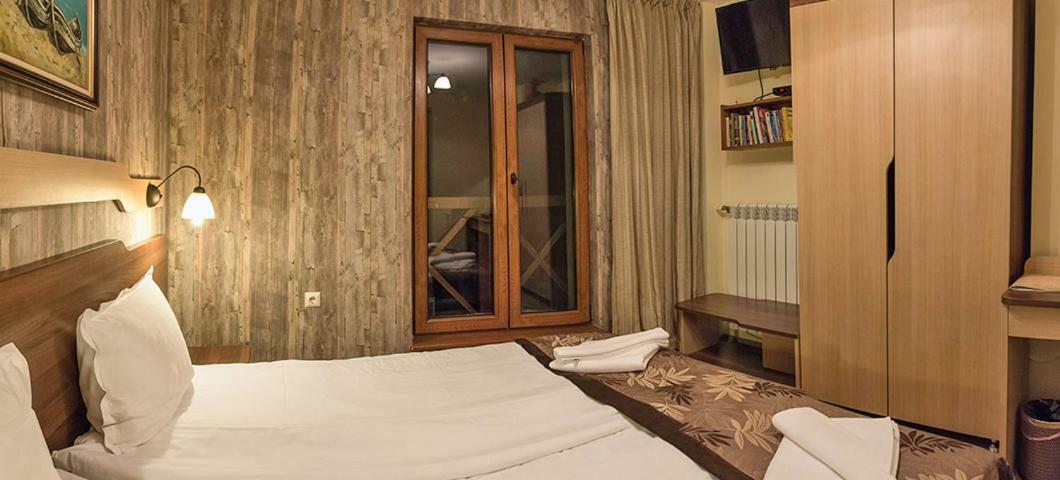 Family Hotel Balkanci Uzana Zewnętrze zdjęcie